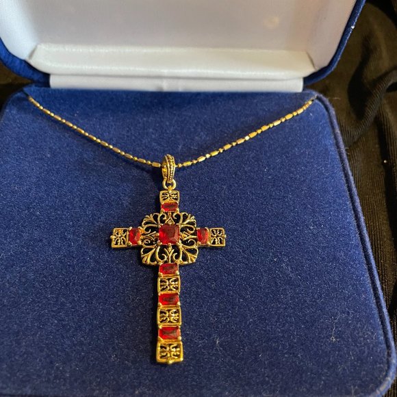 Camrose and Kross Jackie Kennedy Red and Gold Replica Cross - Picture 1 of 4